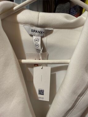 SPANX Cream Women's Blazer - Tailored V-Neck